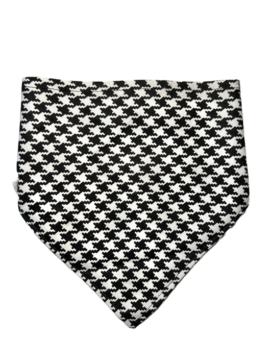 Ain’t Nothin’ but a Houndstooth Bandana